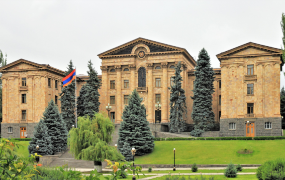 Scuffle in Armenian Parliament as Lawmakers Trade Blows During Session